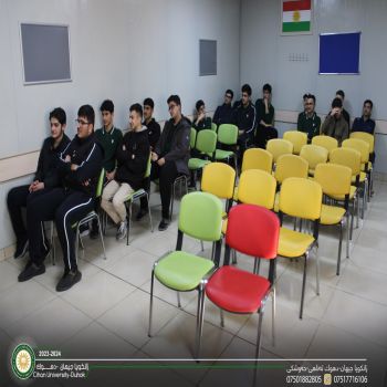 a group of students from English Department visited Duhok Ishk Boys College