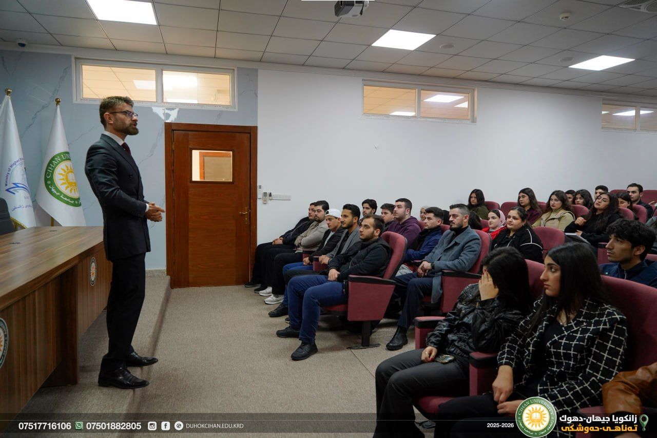 Developing Scientific Debate Skills for First-Year Students